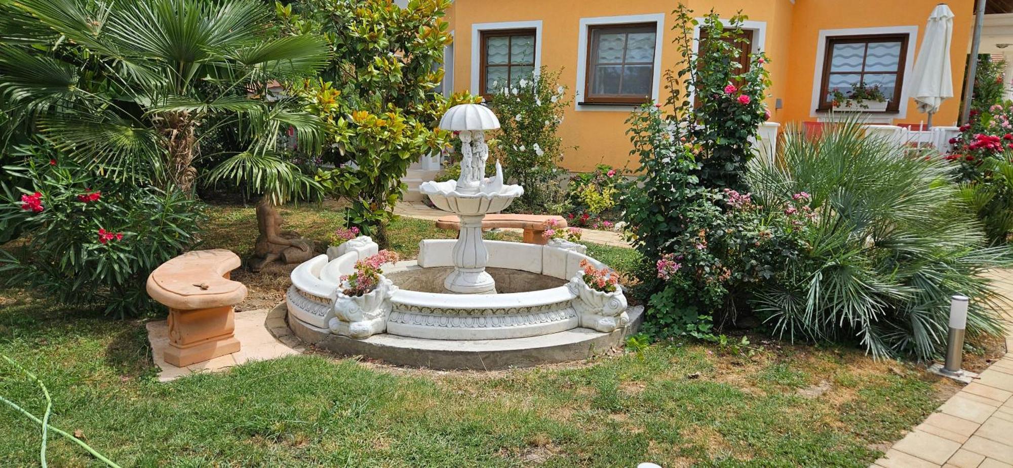 Paradise-Garden-Zamárdi Exterior foto
